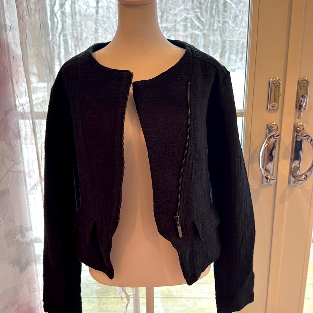 Black women’s large Mossimo tweed jacket with zipper